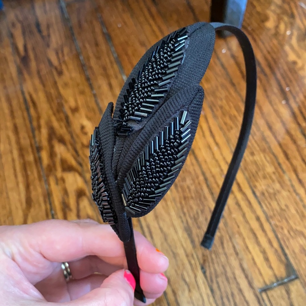 Black Leaf Themed Headband